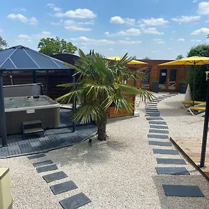 3* Hotel Logis Centrotel Et Bulles D'allier